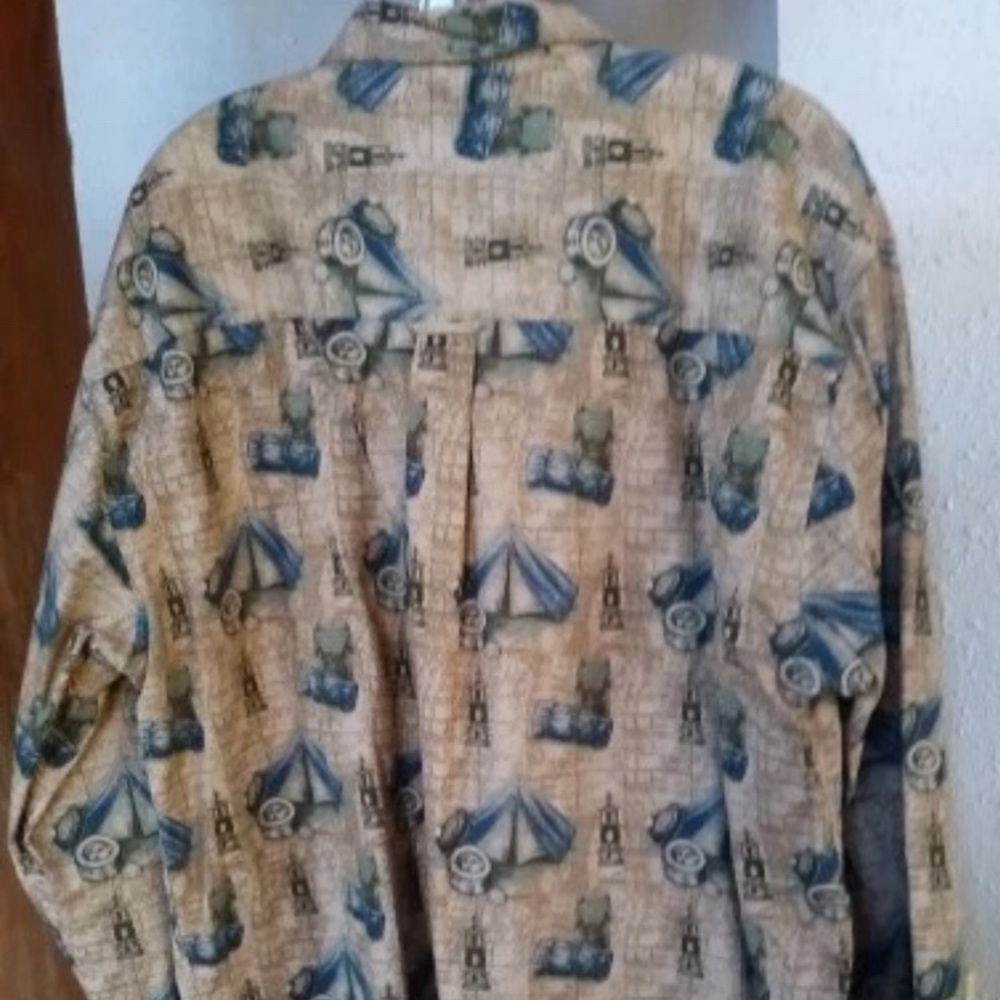 Men's Beige and Blue Patterned Shirt